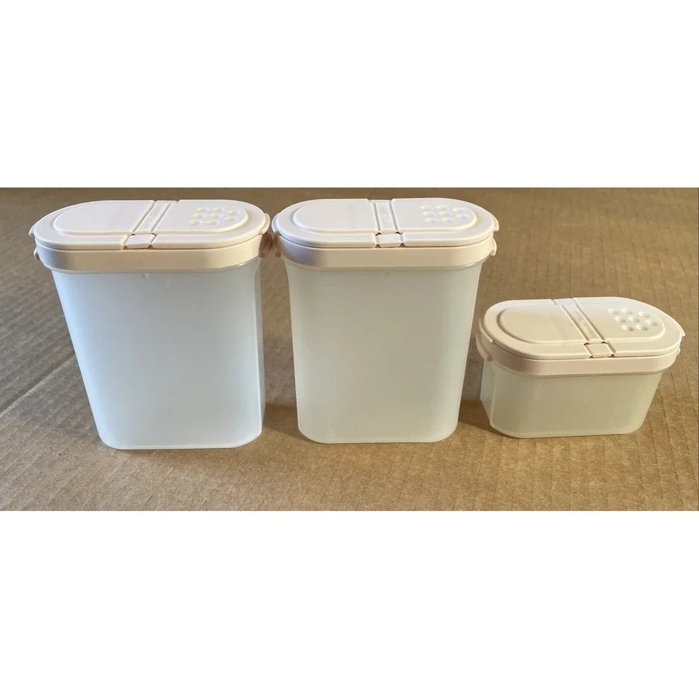 3 Tupperware 1846/43 Modular‎ Mates Spice Shaker Container 2 Big And 1 Small tan